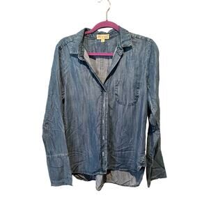 Cloth & Stone Shirt Women's Medium Blue Denim Tencel Pleated Classic Button-Up